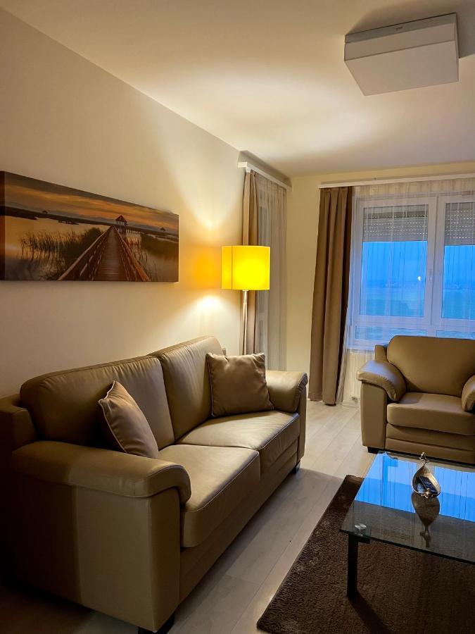Chance Apartman Buekfuerdo Екстер'єр фото