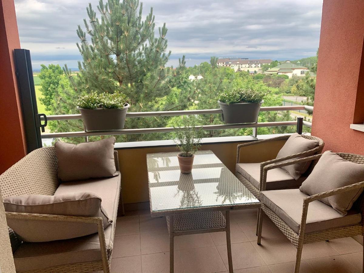 Chance Apartman Buekfuerdo Екстер'єр фото